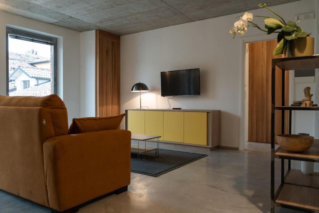 Centro Storico Recinto Dei Nobili 4-Private Parking Apartment Асти Екстериор снимка