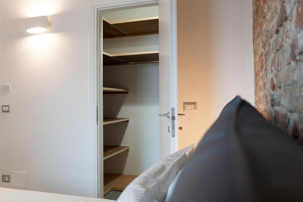 Centro Storico Recinto Dei Nobili 4-Private Parking Apartment Асти Екстериор снимка