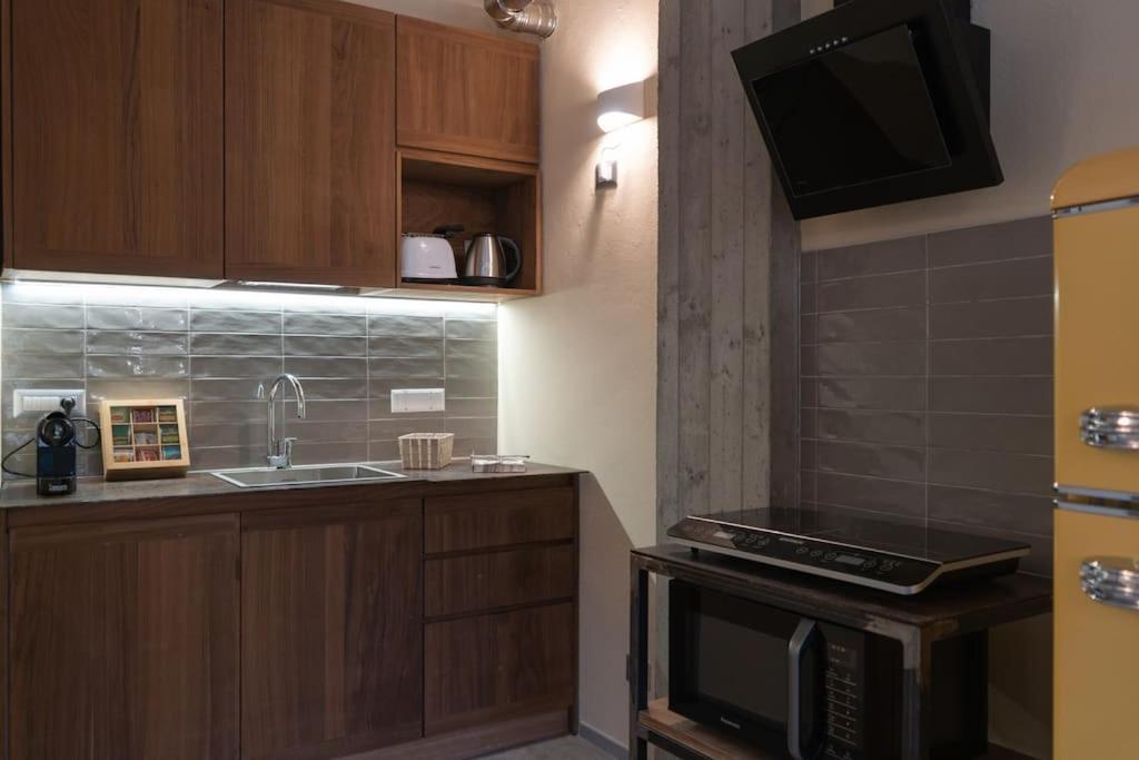 Centro Storico Recinto Dei Nobili 4-Private Parking Apartment Асти Екстериор снимка